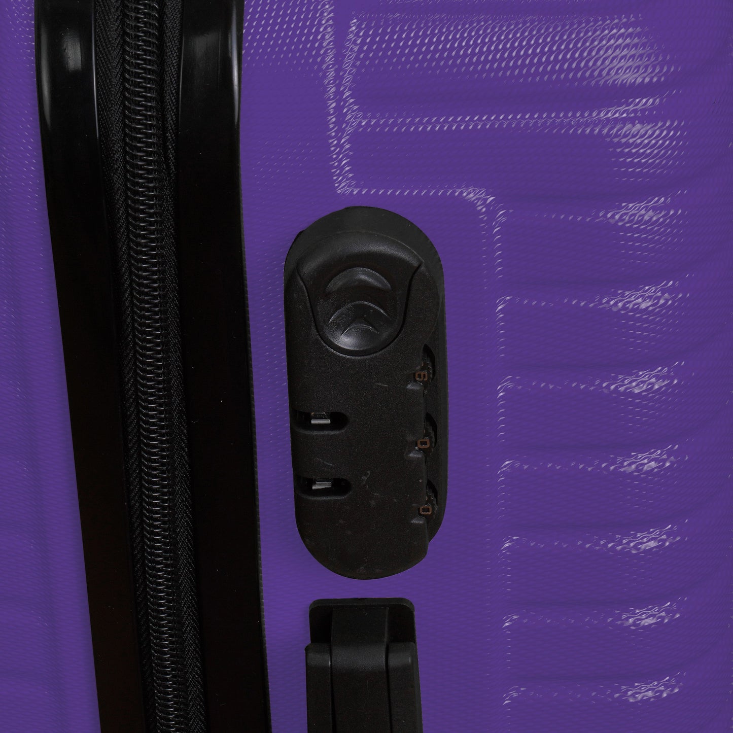 3 piece Luggage Set Lattitude Collection