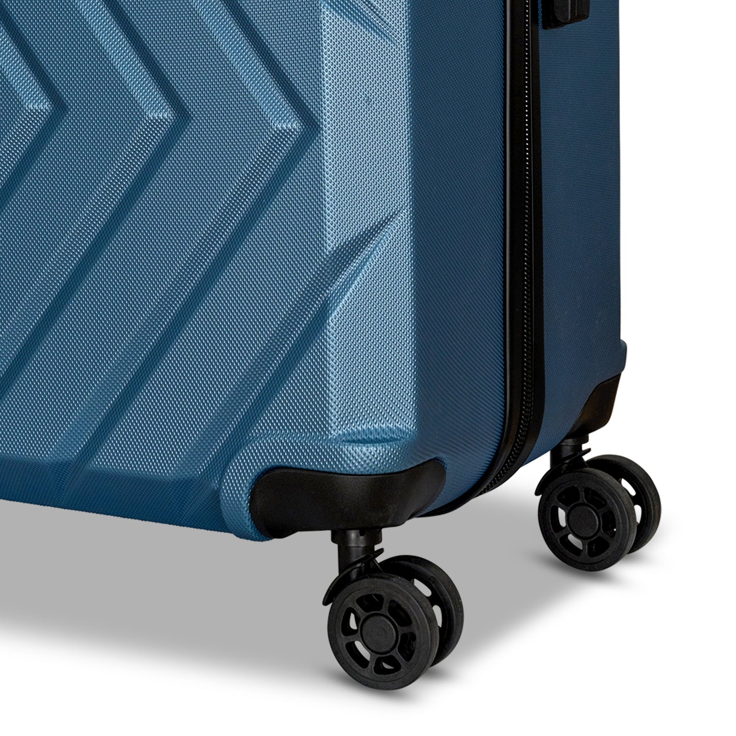 20" Carry-on Luggage Highlander Collection